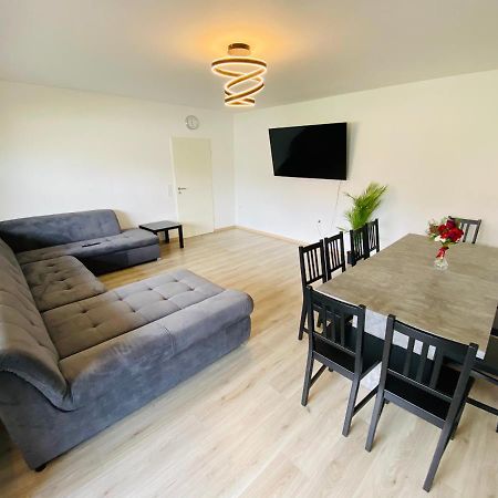 Generous Apartment I 7 Beds I 110 Sqm I Fast Internet パーダーボルン エクステリア 写真