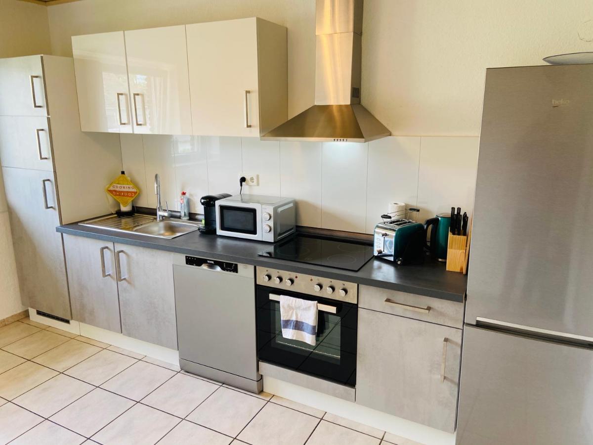 Generous Apartment I 7 Beds I 110 Sqm I Fast Internet パーダーボルン エクステリア 写真