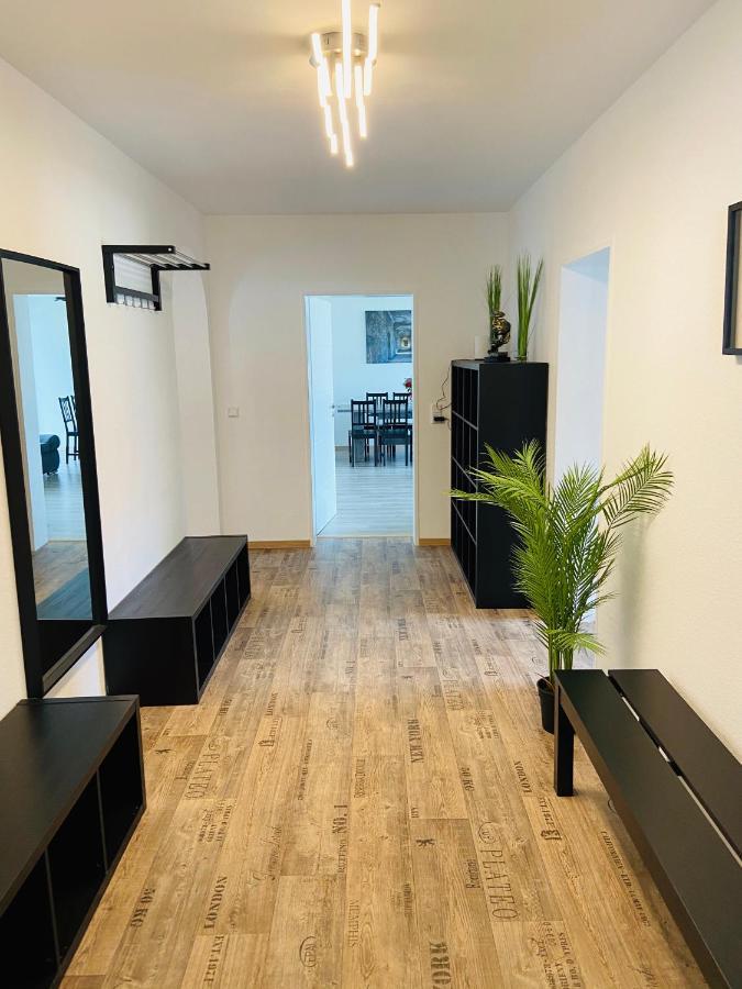 Generous Apartment I 7 Beds I 110 Sqm I Fast Internet パーダーボルン エクステリア 写真